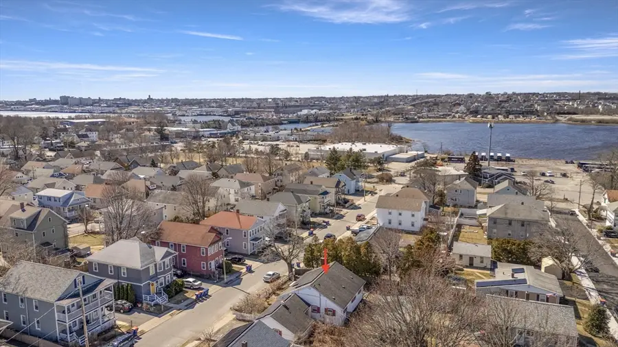 16 Morgan St, Fairhaven, MA 02719 - #2