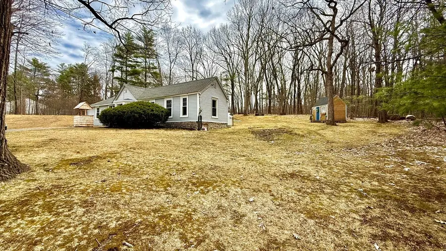 59 Redstone Hill Rd, Sterling, MA 01564 - #2