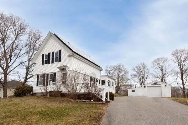 64 South Street, Plymouth, MA 02360