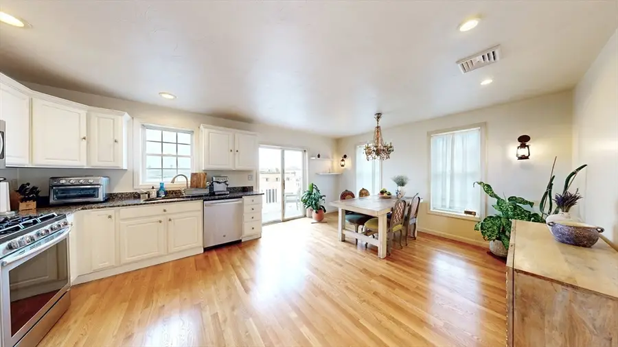 10 Saco St #6, Boston, MA 02122 - #3