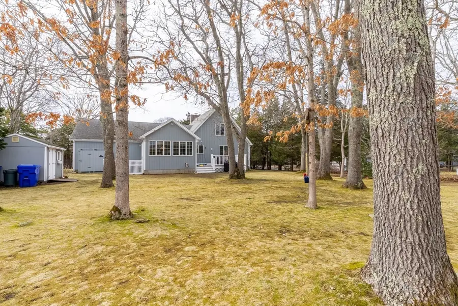 14 Virginia Rd, Pocasset, MA 02559 - #3