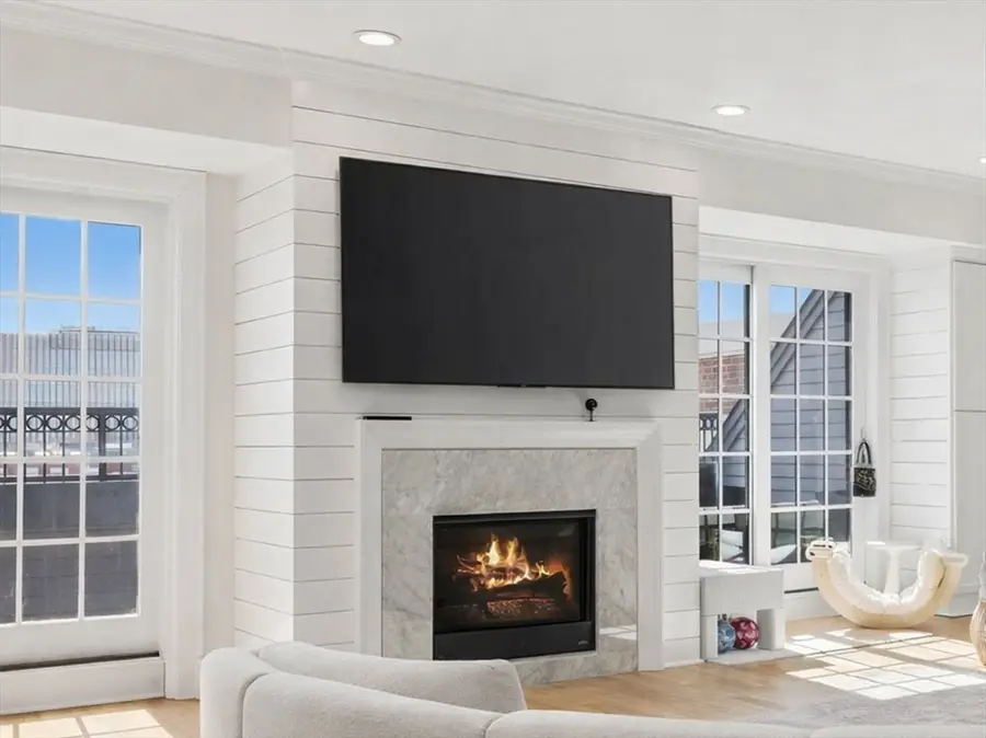 374-398 Bunker Hill St #307, Boston, MA 02129 - #2