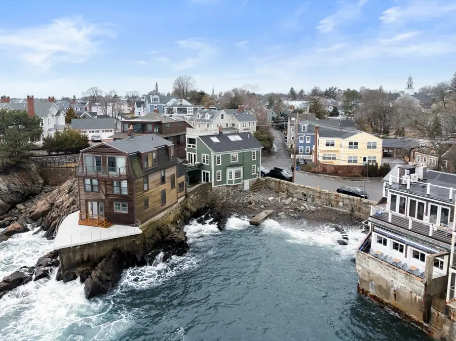 137 Front St, Marblehead, MA 01945 - #2
