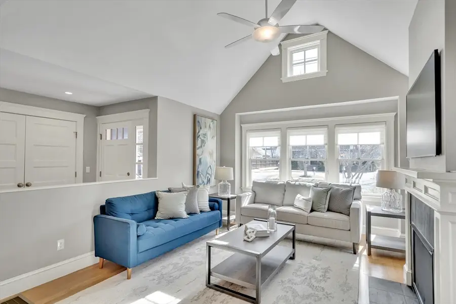 9 Freemont, Lexington, MA 02421 - #3