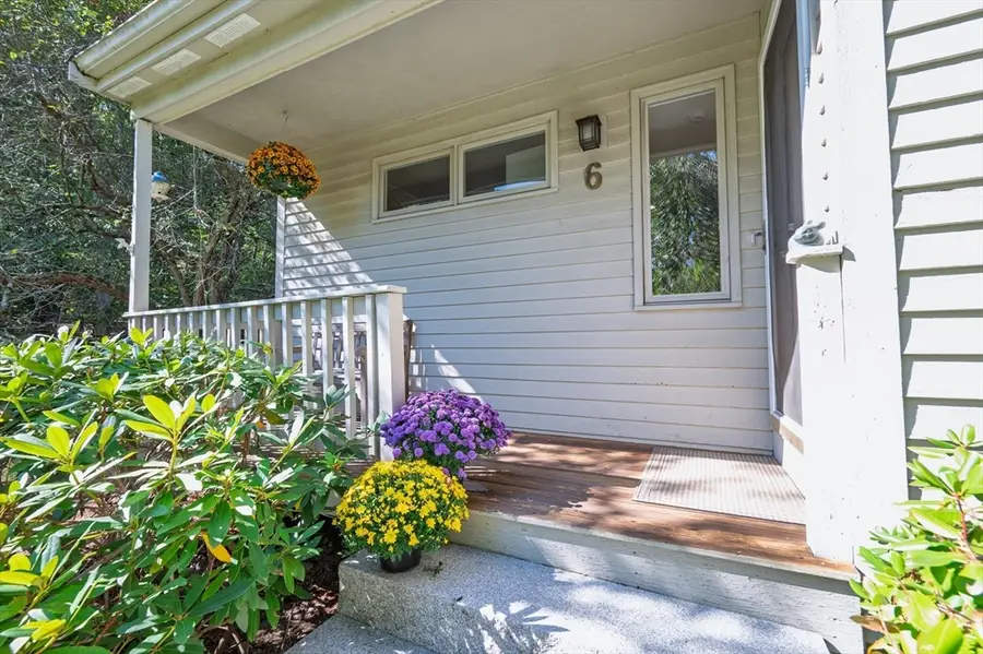 6 Ledgestone Dr, Hopkinton, MA 01748 - #3