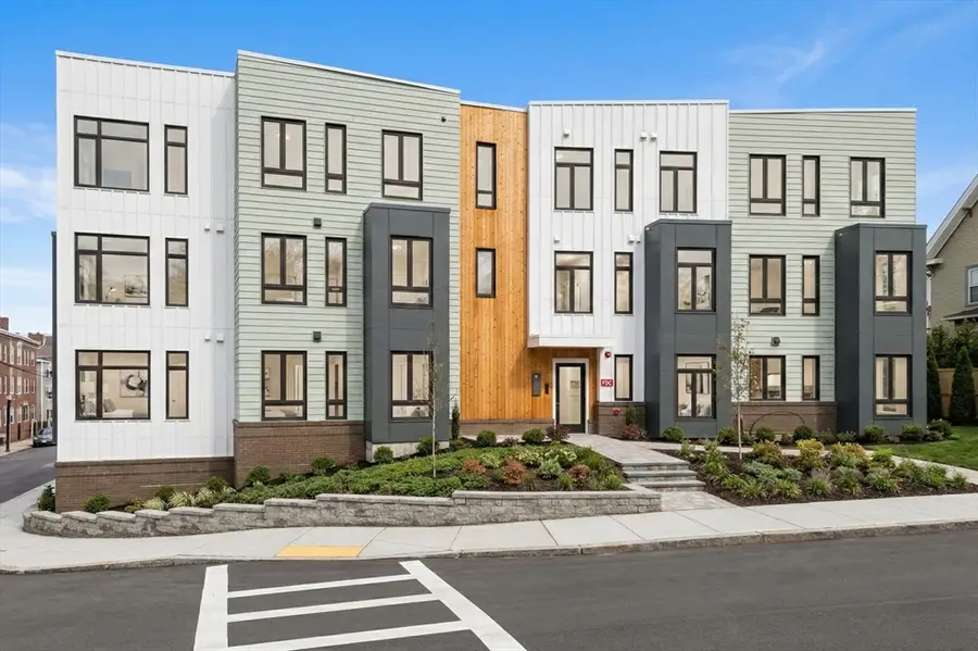 34 Oak Street #205, Boston, MA 02136 - #3