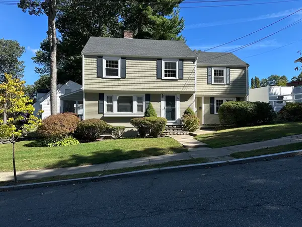 36 Pine Hill Circle, Wakefield, MA 01880