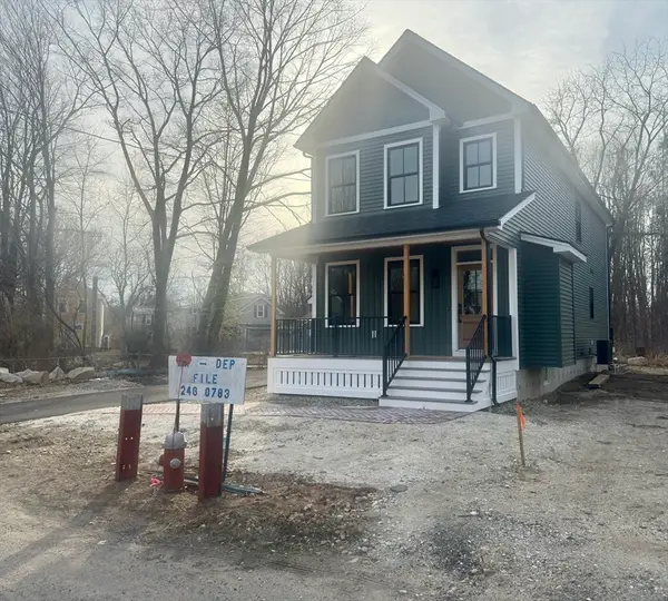 41 Landy Ave, Northampton, MA 01062