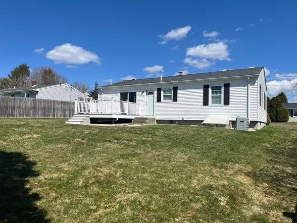 11 Mansfield St, New Bedford, MA 02746