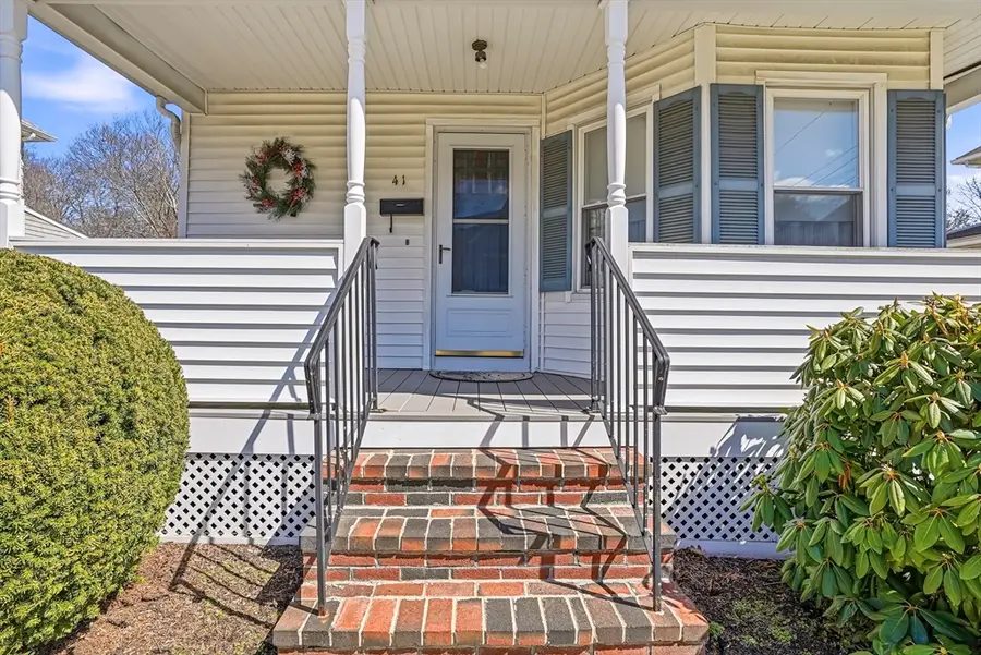 41 Grant St, Milford, MA 01757 - #3