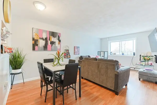 27 Willis St #18, Framingham, MA 01702