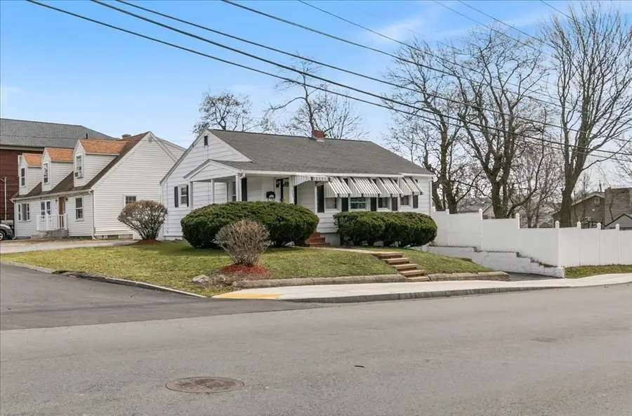 325 E Haverhill St, Lawrence, MA 01841 - #2