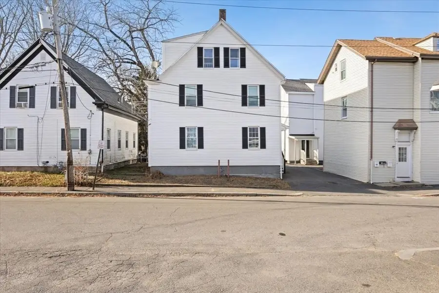 46 Grove St, Taunton, MA 02780 - #2