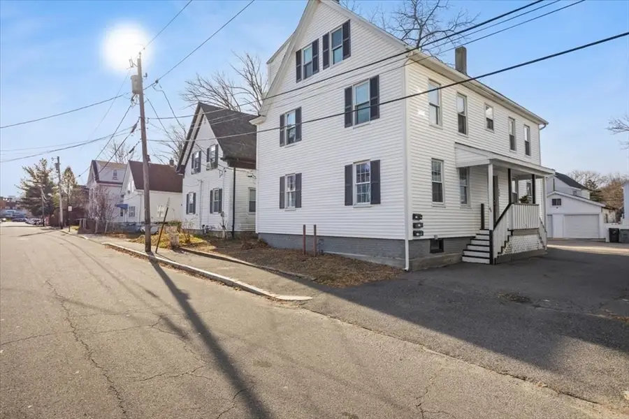 46 Grove St, Taunton, MA 02780 - #3