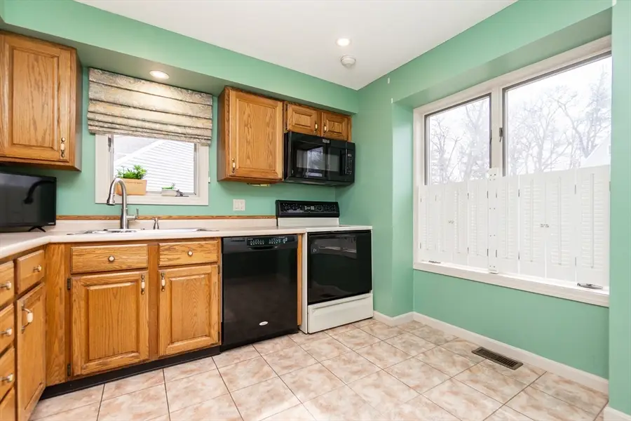 3906 Woodbridge Rd #3906, Peabody, MA 01960 - #2