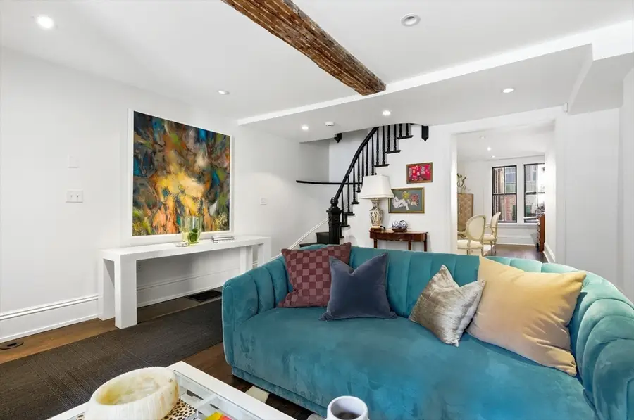 22 Joy St #22, Boston, MA 02114 - #3