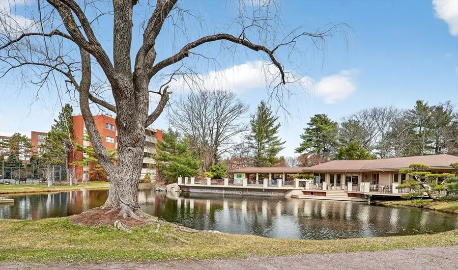 99-60 Florence Street #3D, Newton, MA 02467 - #3