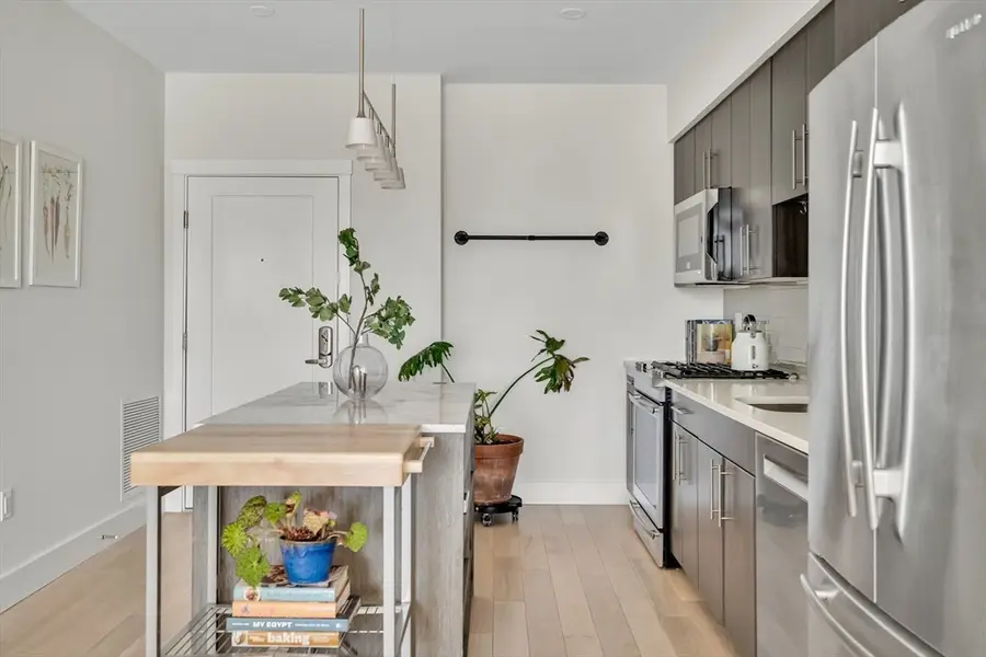 1963-1975 Massachusetts Avenue #401, Cambridge, MA 02140 - #3