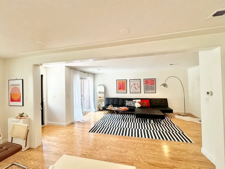 32 Elderwood Dr #32, Stoughton, MA 02072 - #3