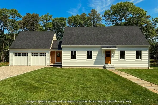 255 Epanow Rd, Eastham, MA 02642