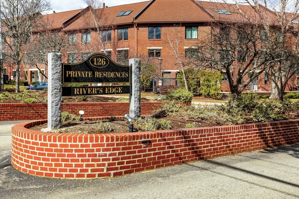 126 Merrimac St #19, Newburyport, MA 01950 - #1