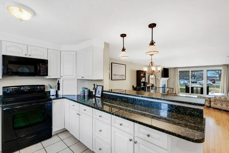 126 Merrimac St #19, Newburyport, MA 01950 - #3