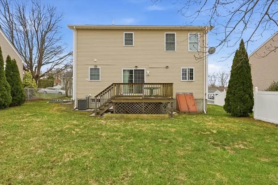 238 Sterling St, Fall River, MA 02721 - #2