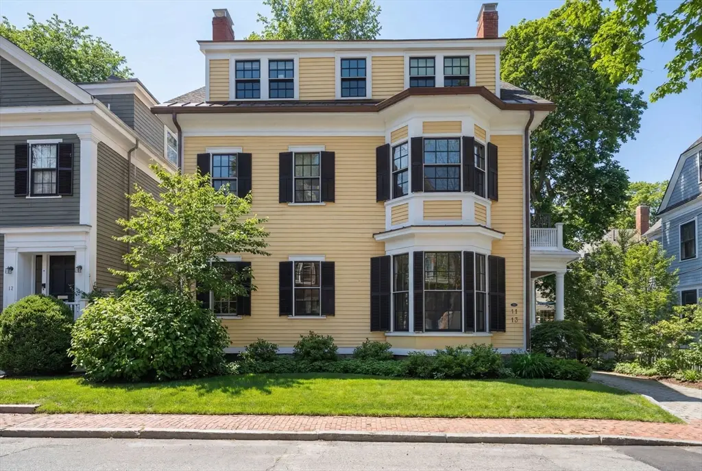 11 Hilliard #1, Cambridge, MA 02138 - #1