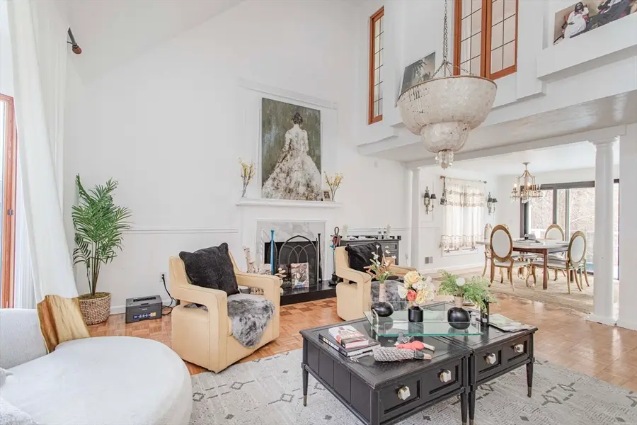 89 Lucas Dr, Stoughton, MA 02072 - #2