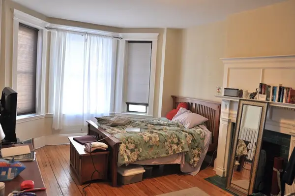 30 Glenville Avenue #1, Boston, MA 02134