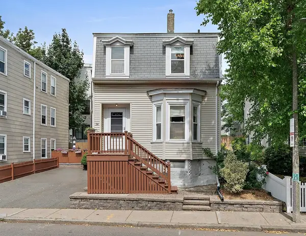 24 Moseley St, Boston, MA 02125