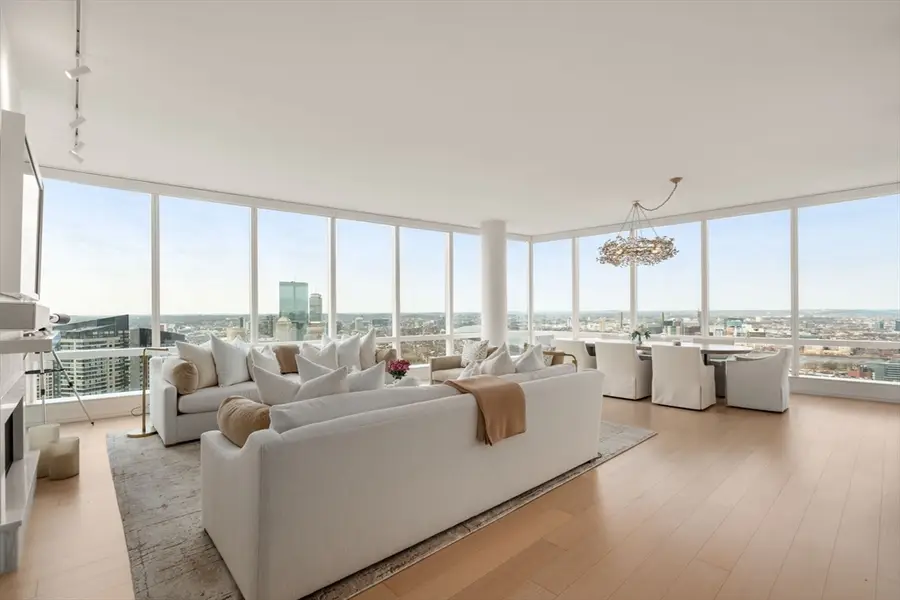 1 Franklin St #4602, Boston, MA 02110 - #3