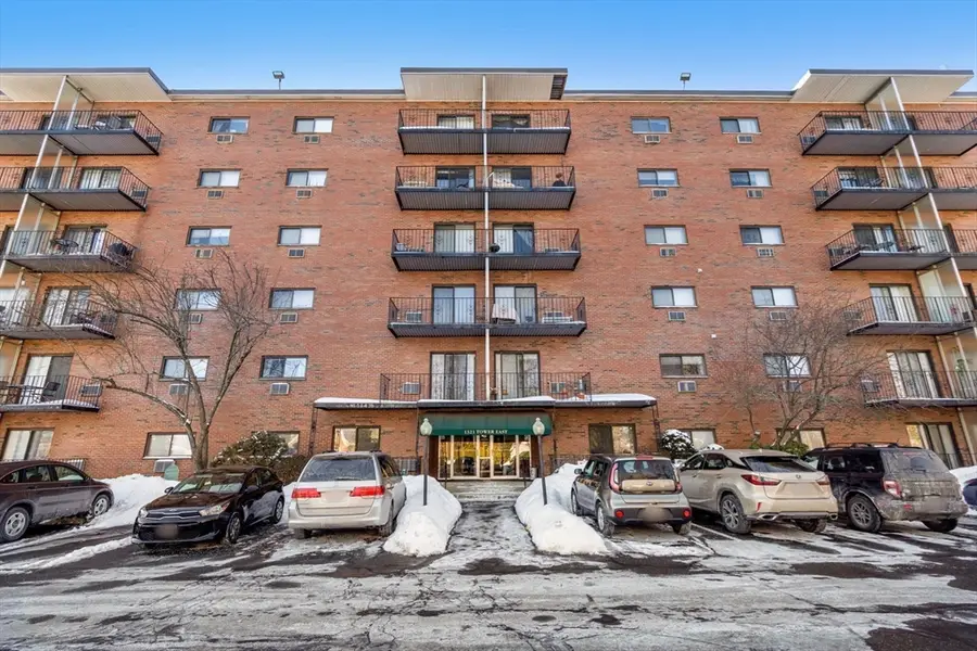 1321 Worcester Rd #610, Framingham, MA 01701 - #3