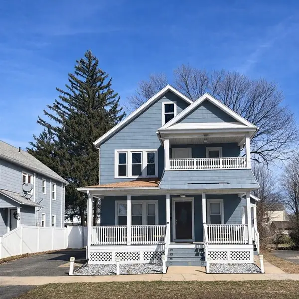 61-63 Eloise St, Springfield, MA 01105