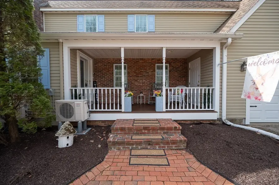 4 Rollingwoods Rd, Hubbardston, MA 01452 - #3