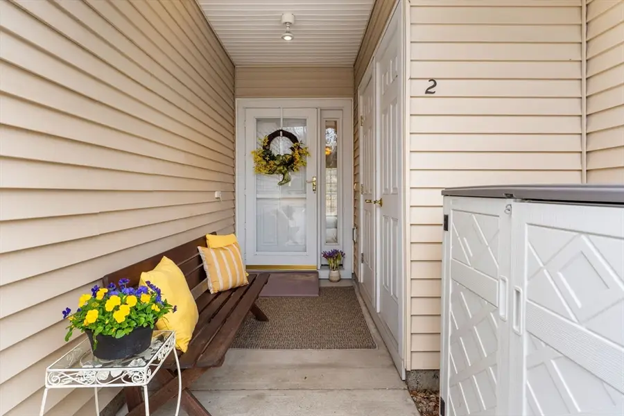 237 Salem St #2, Reading, MA 01867 - #3