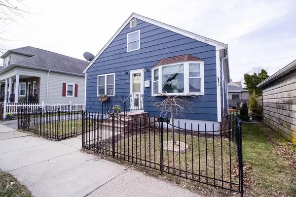 239 Conduit St, New Bedford, MA 02745