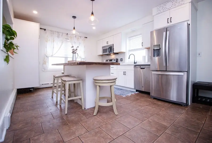 239 Conduit St, New Bedford, MA 02745 - #2