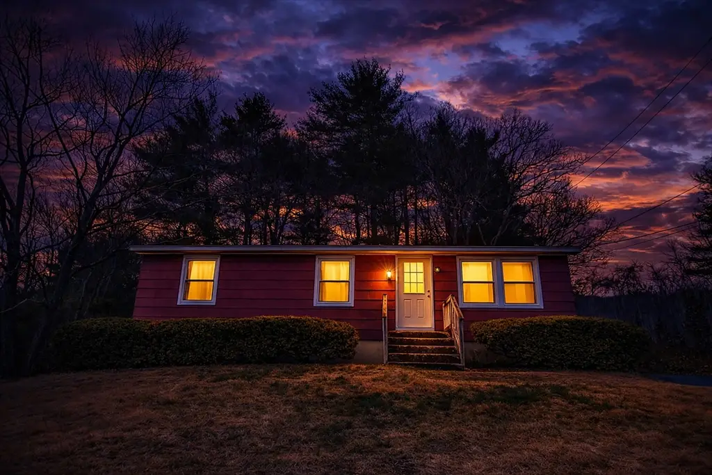 4498 High St, Palmer, MA 01069 - #1