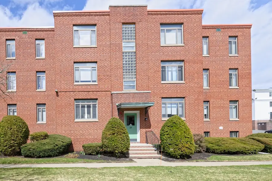 20 Ashland St #3L, Worcester, MA 01609 - #3