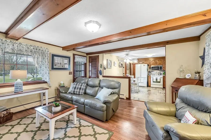 16 Brentwood Dr, Wilbraham, MA 01095 - #3