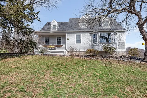 5 Silver Ledge Rd, Newbury, MA 01951