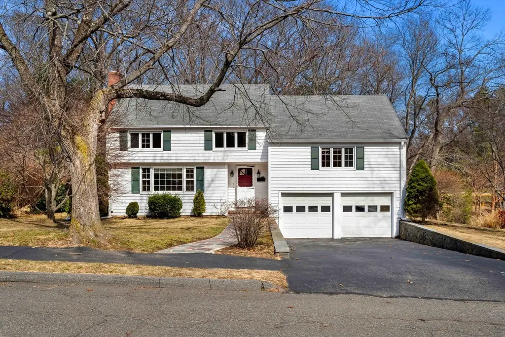 7 Putney Ln, Lynnfield, MA 01940 - #1