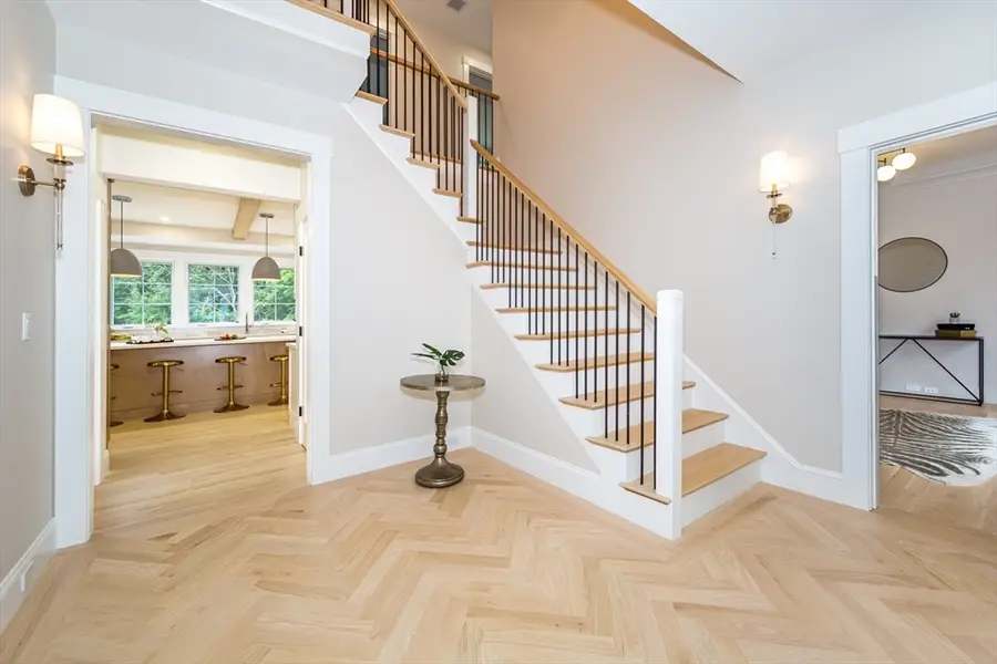 14 Drury Ln, Natick, MA 01760 - #2