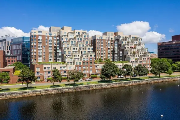 75-83 Cambridge Parkway #E808, Cambridge, MA 02142