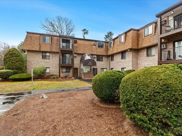 21 Erick Rd #32, Mansfield, MA 02048