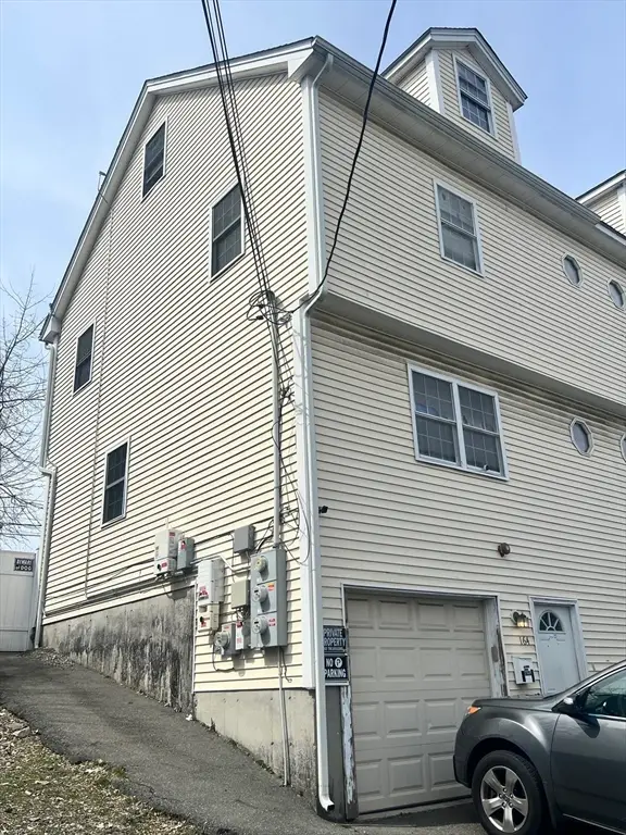 164 Union St #164, Lawrence, MA 01841