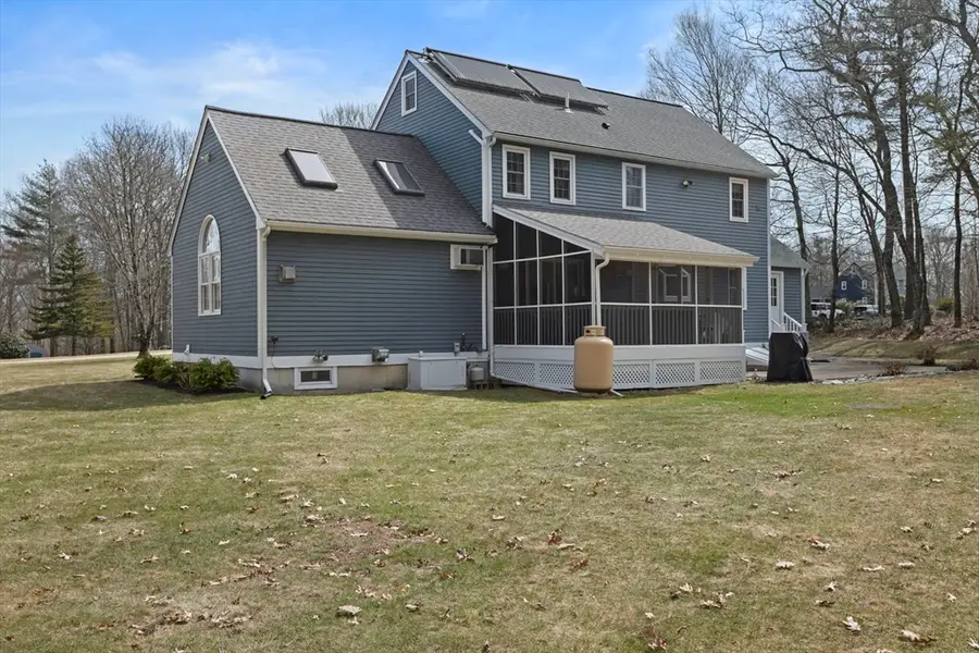 33 Douglas Hill Way, Douglas, MA 01516 - #3