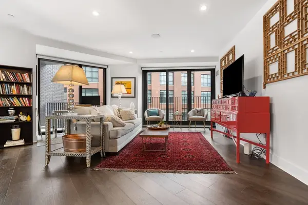 14 W Broadway #601, Boston, MA 02127