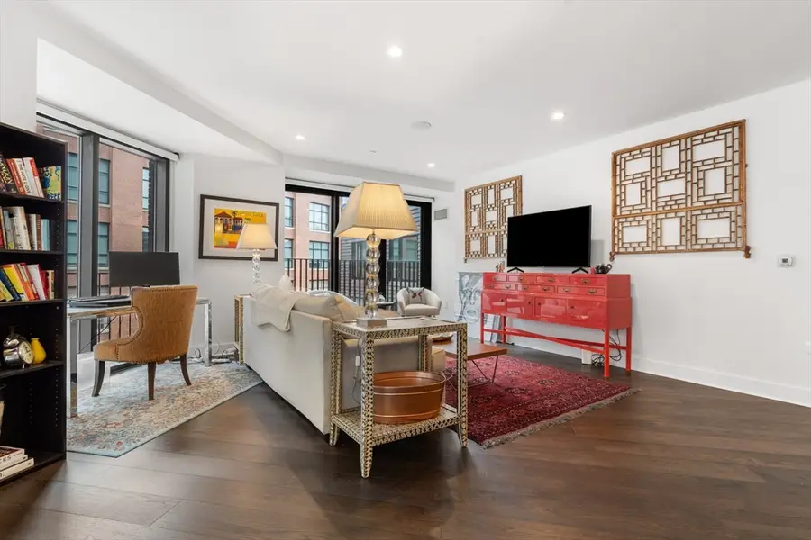 14 W Broadway #601, Boston, MA 02127 - #2